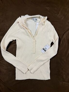 Jessica Simpson Ivory Ribbed Henley Sweater Top